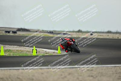 media/Apr-18-2025-TrackDaz (Fri) [[45f5874c44]]/A Group/Session 2 (Turn 10)/